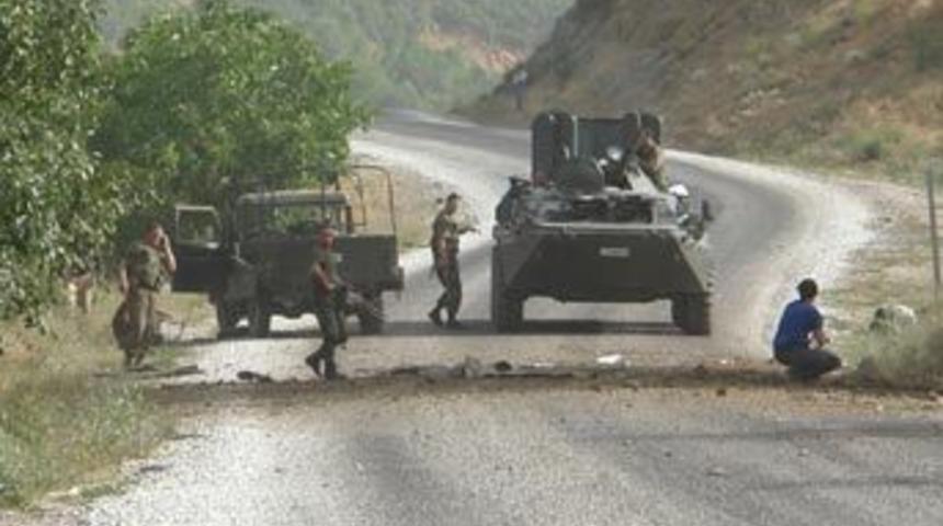 Şemdinli'den &ccedil;ıkışlara izin verilmiyor