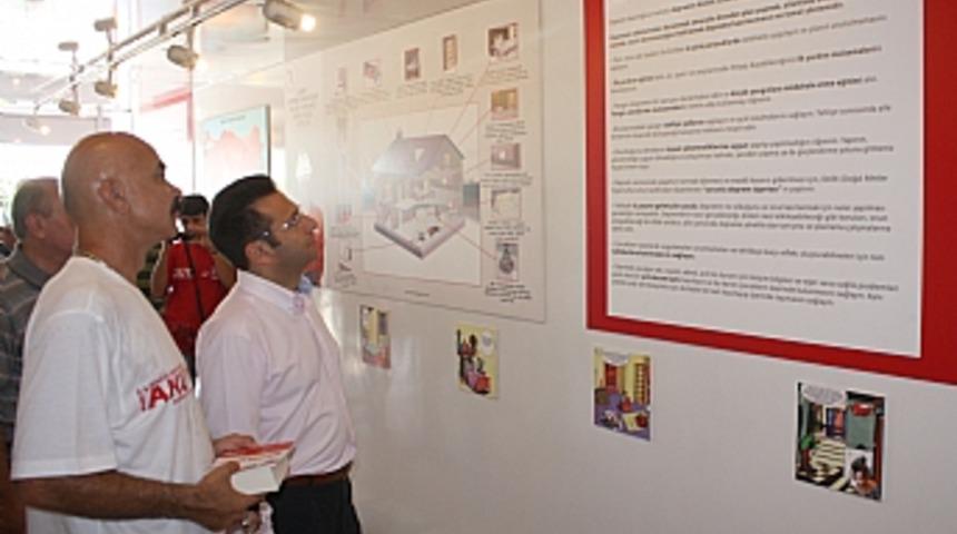 Deprem eğitim TIR'ı Mersin'de