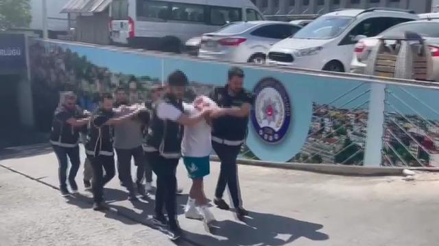 Gözaltına alınmışlardı... Rapçilerle ilgili yeni gelişme! Serbest bırakıldılar