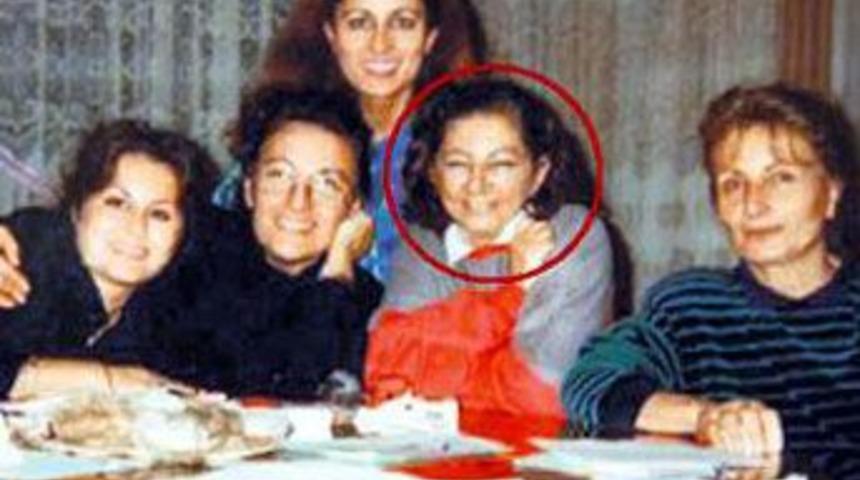 Trilyonluk servetini kom&uuml;nist partisine bıraktı