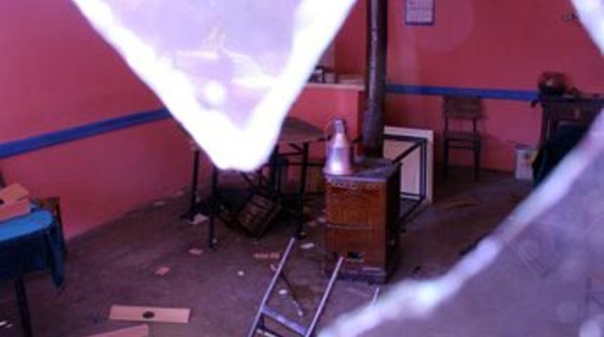 &Ccedil;ay vermeme kavgası kanlı bitti