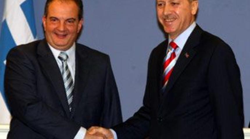 Karamanlis'ten T&uuml;rkiye'nin AB &uuml;yeliğine destek