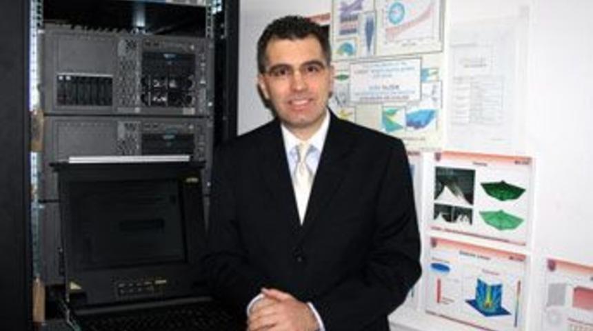 85 milyon bilinmeyenli denklemi &ccedil;&ouml;zd&uuml;ler