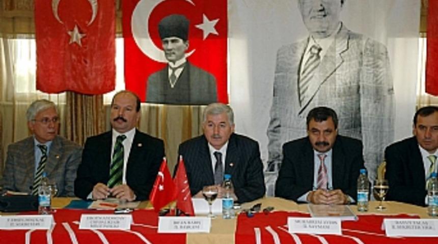 CHP'de "t&uuml;z&uuml;k" kampı