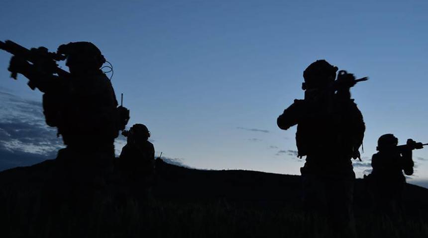 Saldırıya hazırlanan ter&ouml;ristler etkisiz hale getirildi! MSB'den a&ccedil;ıklama geldi