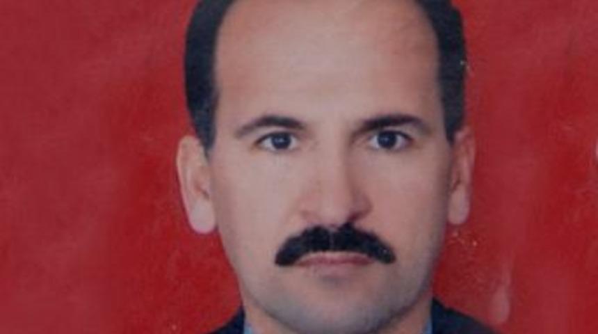 &Ouml;ğretmen, t&uuml;fekle intihar etti