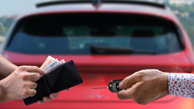 Otomobil satışlarında son durum! Yakında diyerek açıkladı: Sıfır faizli kampanyalar...