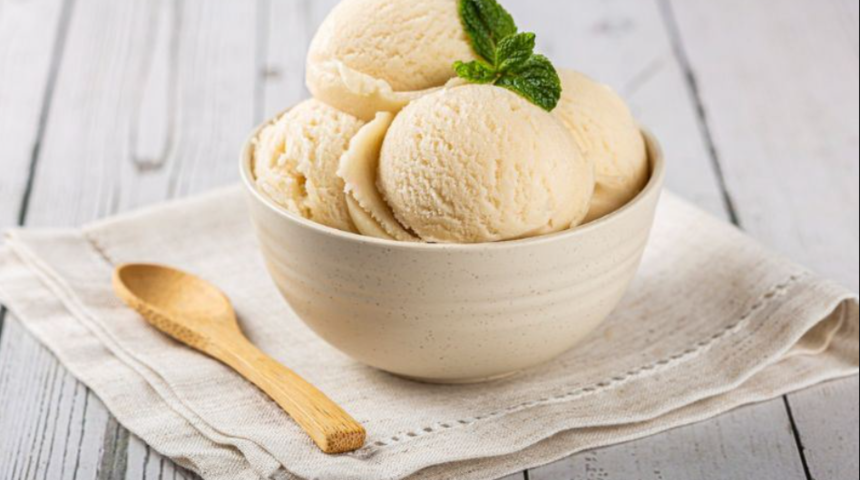 Hem lezzetli hem faydalı! 2 malzeme ile ödem atıcı dondurma tarifi