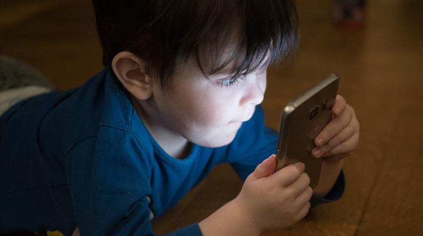 Bakanlıktan ailelere 'sanal dünya' uyarısı! Bunları sakın yapmayın