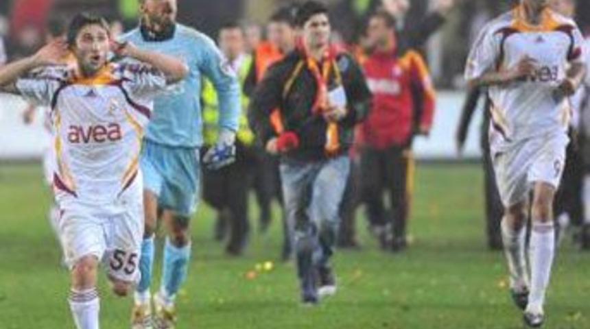 GS-FB derbisine yazarlar ne diyor?