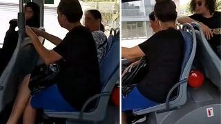 Tesettürlü kadına otobüste çirkin saldırı! 'Peçeni al git' sözleri büyük tepki çekti