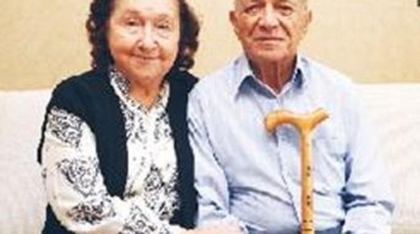 İşte Garipoğlu ailesi