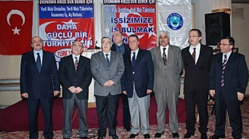 Memurlar "krize &ouml;zel iyileştirme" istiyor
