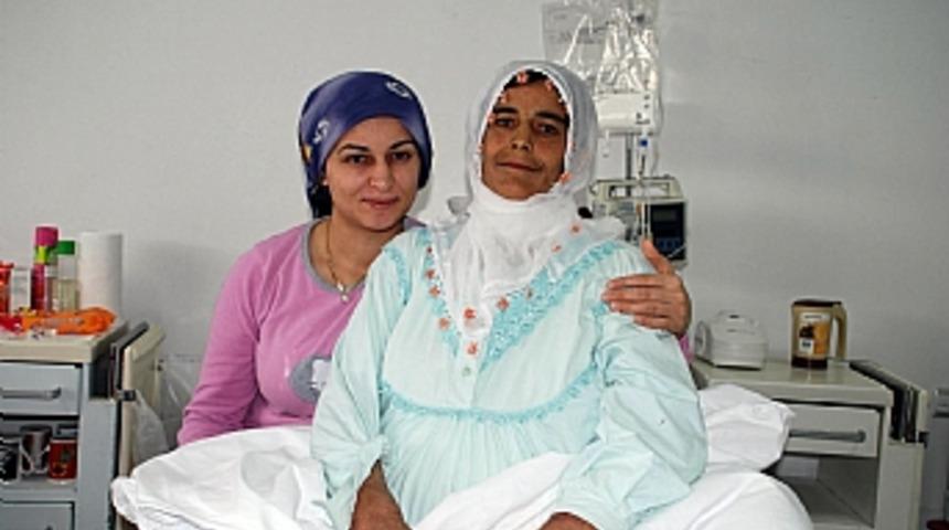 Anne kız aynı karaciğeri paylaştı