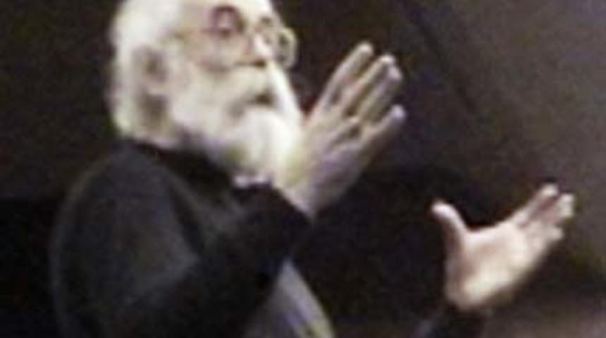 Karadzi&ccedil; &ouml;len Bosnalı bir Sırp askerin kimliğini kullanmış