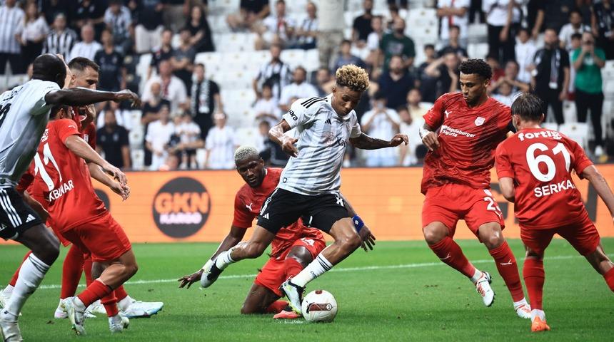 MAÇ SONUCU: Beşiktaş, son dakikadaki penaltıyla yıkıldı! Dolmabahçe'de puanlar paylaşıldı...