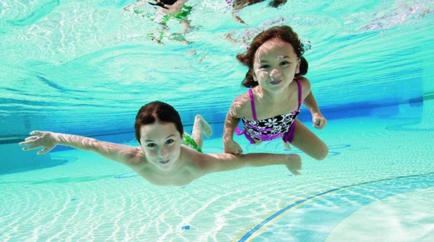 Tatil planı yapanlar dikkat! Havuza girmeden önce bir daha düşünün, çocuklar risk altında