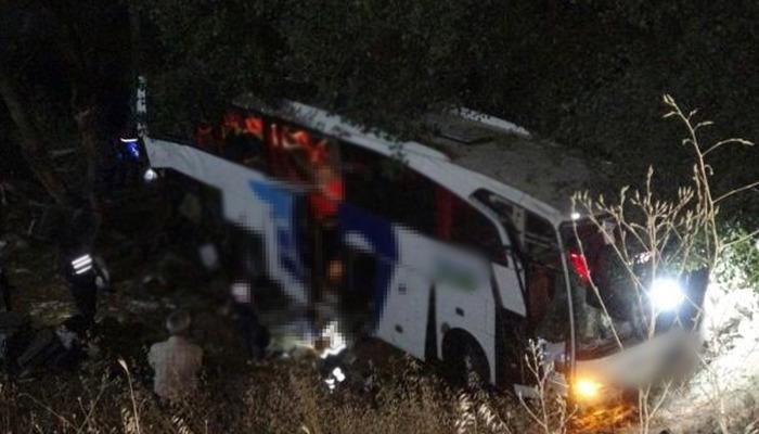 Yozgat'ta yolcu otobüsü şarampole uçtu! Çok sayıda ölü ve yaralı var