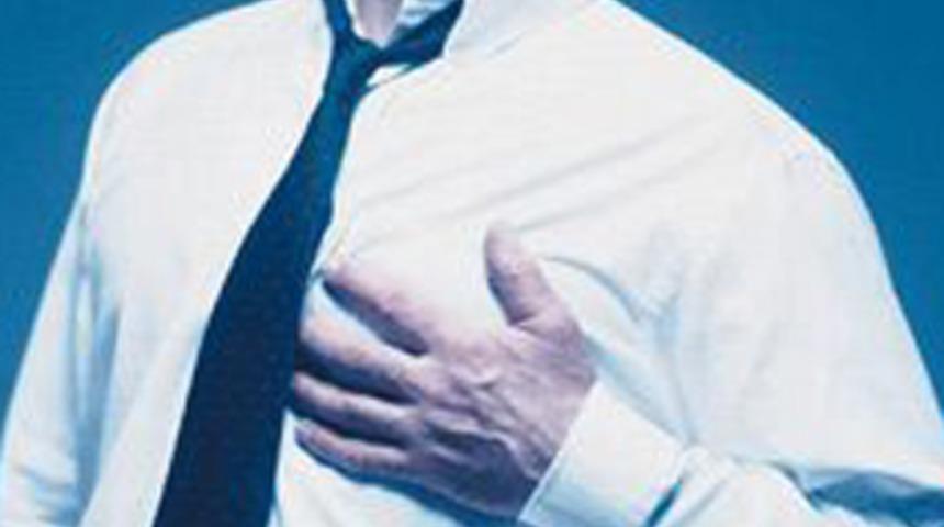 Kalbindeki kurşun 40 yıl sonra çıkartıldı