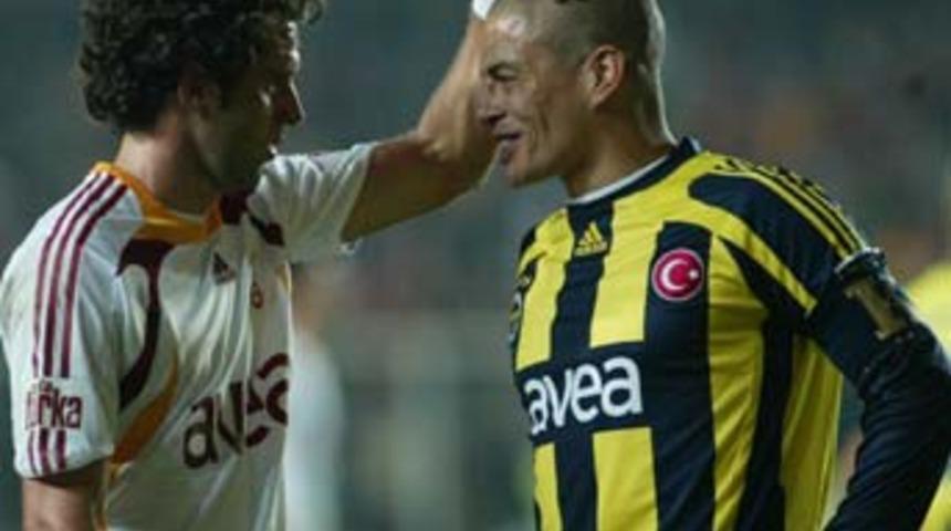 T&uuml;rkiye C&uuml;neyt &Ccedil;akır'ı konuşuyor