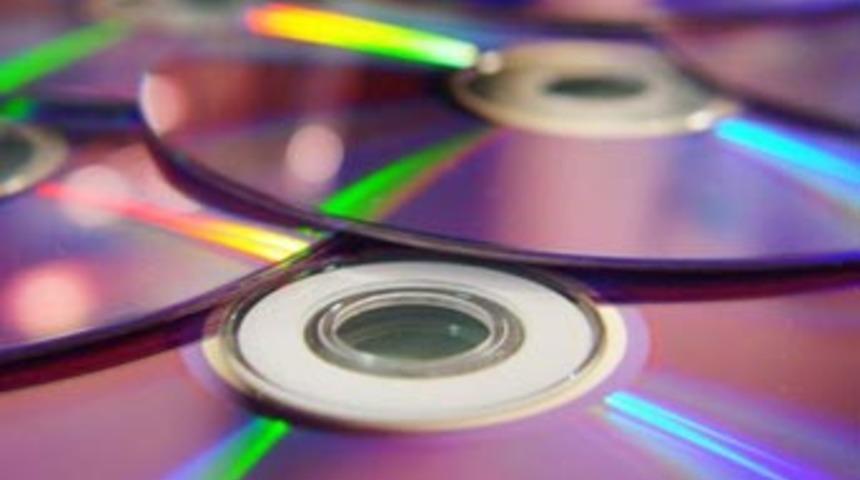 İzmir'i karıştıran esrarengiz CD'ler