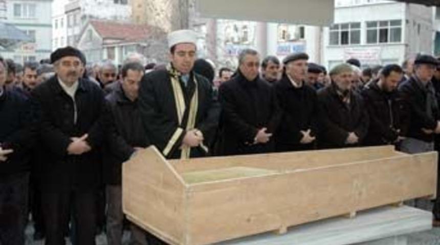 Eşinin hasretine bir g&uuml;n dayanamadı