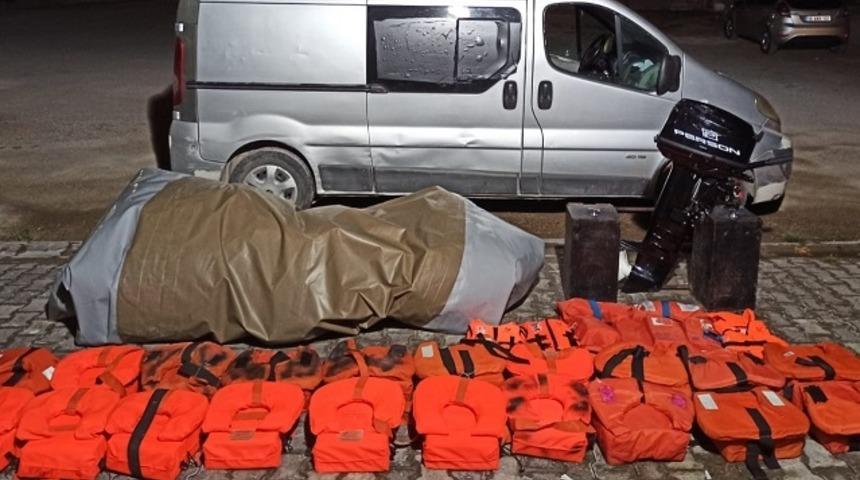 Balıkesir'de jandarma operasyonlarında 26 düzensiz göçmen yakalandı