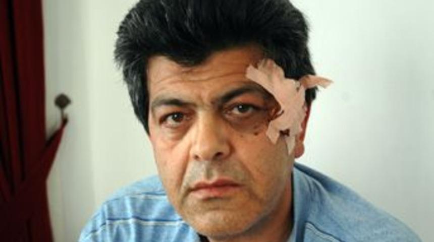 İlk&ouml;ğretim &ouml;ğrencisi m&uuml;d&uuml;r yardımcısını bı&ccedil;akladı