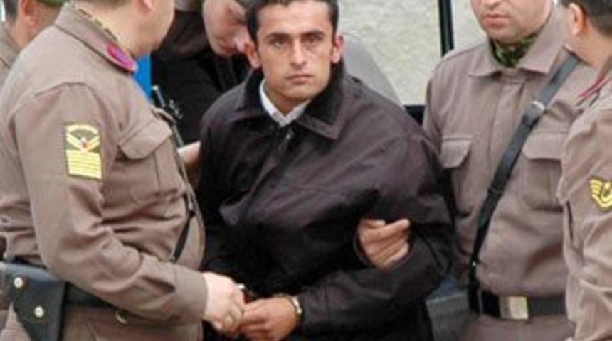 Alanya'da PKK yandaşı muavin tutuklandı