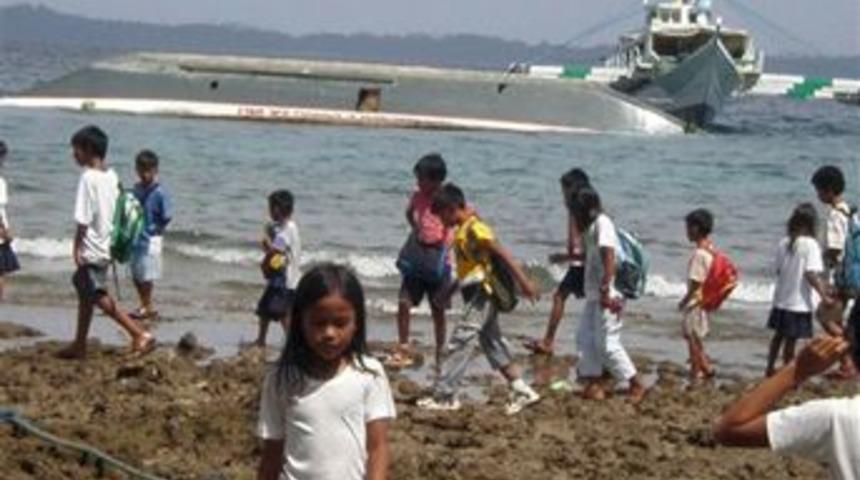 Feribot alabora oldu