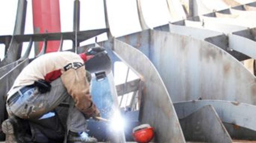 Tuzla'da bir iş&ccedil;i hayatını kaybetti