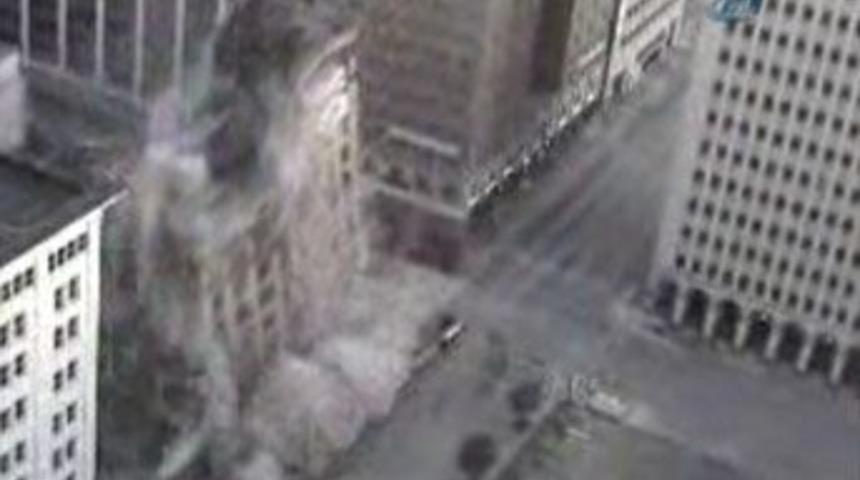 11 katlı bina 3 saniyede yıkıldı