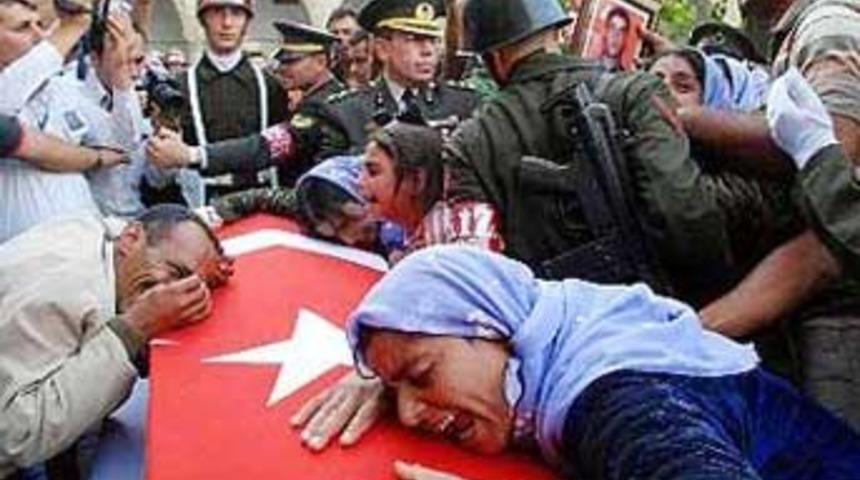 İntihar mı etti, şehit mi d&uuml;şt&uuml;?