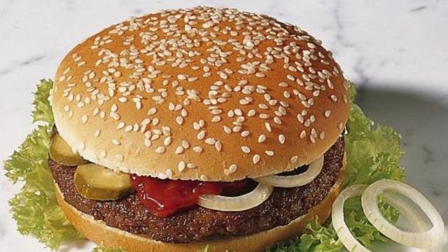 Leziz hamburger tarifi! Evde kolay hamburger nasıl yapılır?