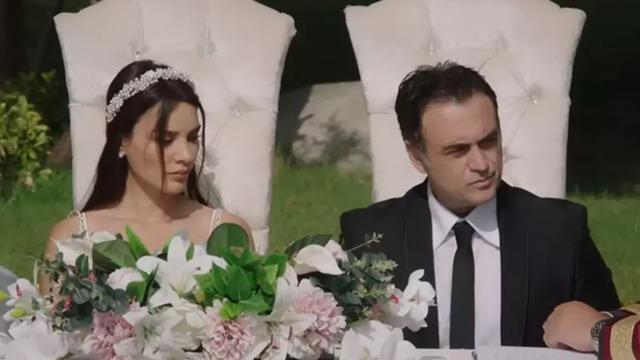 Üvey Anne dizisindeki Kutsi'nin o sahnesi sosyal medyayı salladı! Akla Doktorlar dizisi geldi