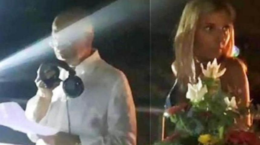 Sosyetik nişan partisi ihanet sözleriyle sarsıldı! Eline mikrofonu alıp sevgilisini ifşa etti... Herkesi bir anda şoke etti