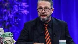 İbrahim Selim aşkını ilan etti, sevgilisini öpmelere doyamadı! O pozlar sosyal medyayı salladı