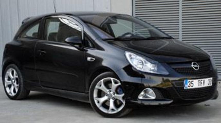 Test S&uuml;r&uuml;ş&uuml; - Opel Corsa OPC