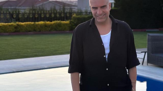 Berdan Mardini tarzıyla yine sosyal medyayı salladı! 'Bu sefer masa örtüsü' dedi ve yorumlara kapattı