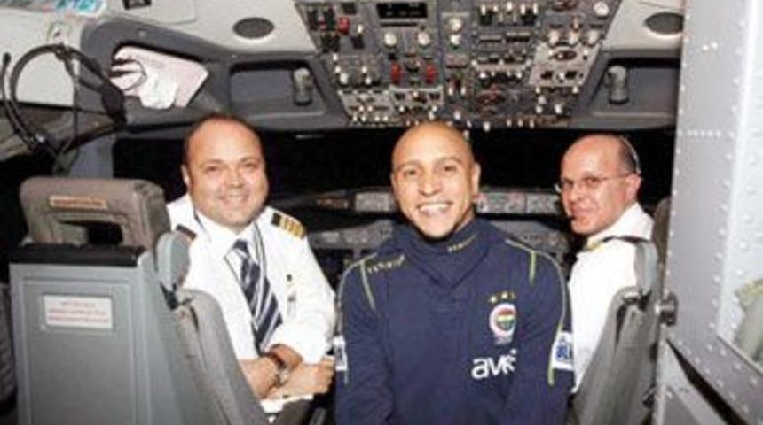 Roberto Carlos kokpite girince!..