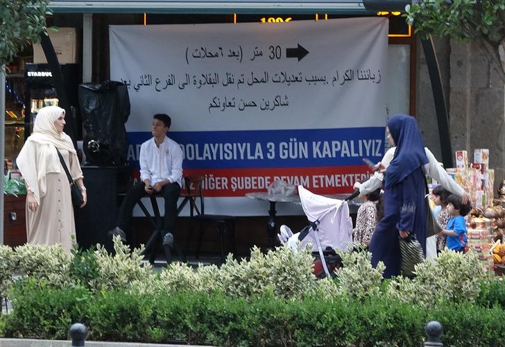 Kurnaz işletme mühürlenince hem Arapça hem de Türkçe yazılı tabela astı! Trabzon'da restoran, kafe, lokantalara ceza yağdı