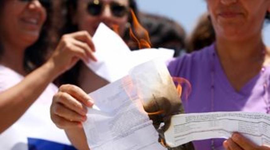 Toplu g&ouml;r&uuml;şmelerin 3. turu bug&uuml;n