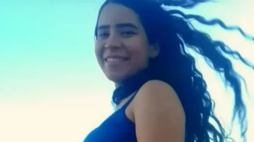 Sadece telefonunu şarja takmak istemişti! 17 yaşındaki hamile kadın ve bebeği hayatını kaybetti