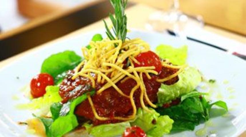 Yemek yeme yarışması birincisi boğuldu