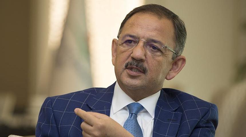 İstanbul için verdiği sayı korkuttu! Bakan Özhaseki "Çok riskli" diyerek açıkladı: O binalar ilk etapta yıkılacak