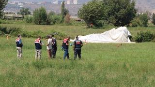 Son dakika | Aydın'da eğitim uçağı düştü! Bakanlıktan açıklama geldi: Pilotlar yaralandı