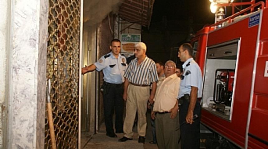 Aynı işyeri bir gecede iki kez yandı