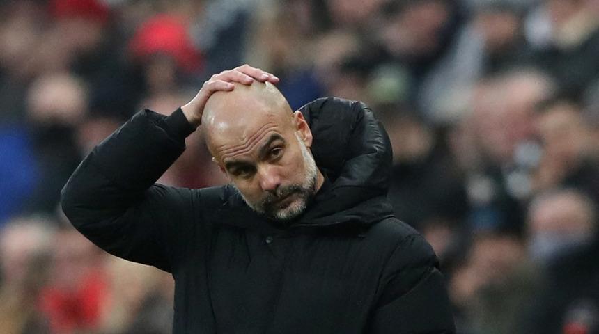 Pep Guardiola, İspanya'da acil ameliyata alındı! Sırtındaki ağrılar nedeniyle...