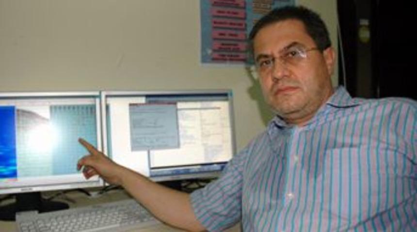 "Marmara'da gaz &ccedil;ıkışlarının olması, buradaki hareketlenmenin belirtisidir"