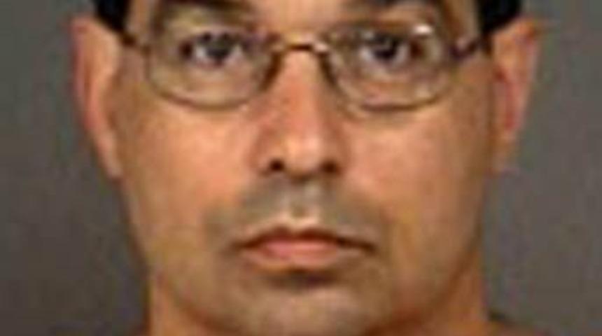 Bayıltıp erkek otostop&ccedil;uya tecav&uuml;z etti